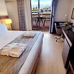 Port Bosphorus 4*