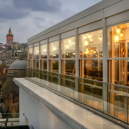 Port Bosphorus Isztambul