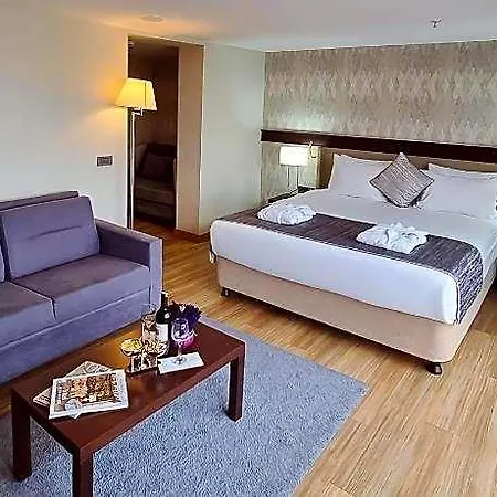 Port Bosphorus Hotel 4*