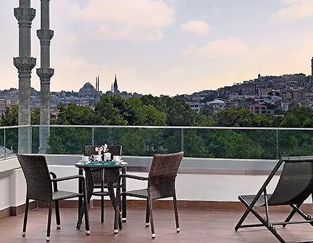 ميناء البوسفور 4*