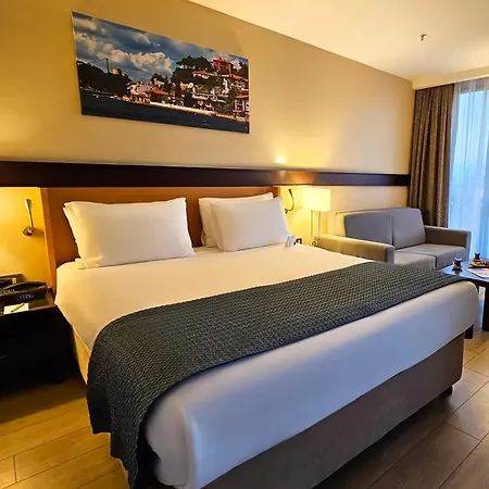 Port Bosphorus 4* Isztambul