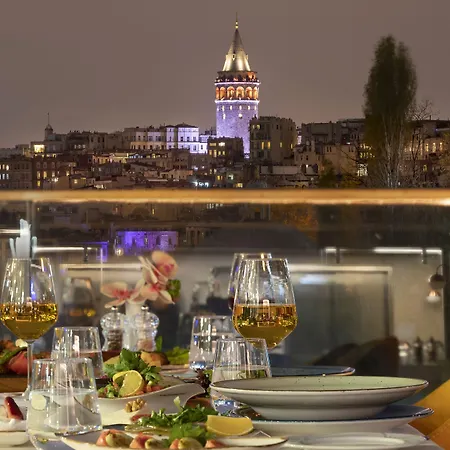 Szálloda Port Bosphorus 4*